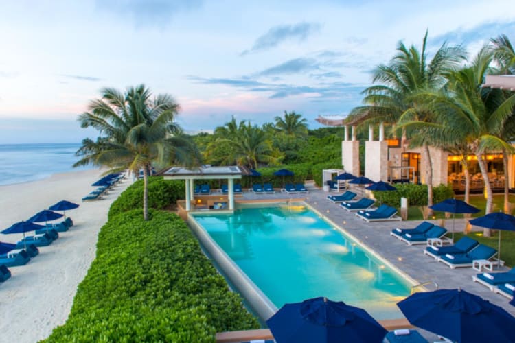 Banyan Tree Mayakoba pool